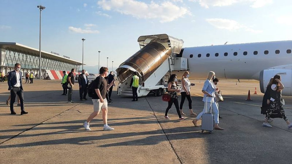 Počela da radi nova crnogorska aviokompanija 1