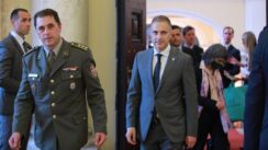 Ministri odbrane Srbije i Velike Britanije razgovarali o unapređenju saradnje 2