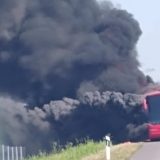 Autobus Nišekspresa izgoreo na autoputu kod Subotice (FOTO) 1