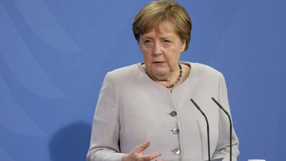 Merkel dobila za drugu dozu vakcinu Moderne, posle prve doze AstraZeneke 1