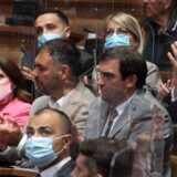 Poslanici danas postavljaju pitanja, zatim predlog zakona i polaganje zakletve Dolovac 12