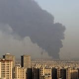 Požar zahvatio rafineriju nafte u Teheranu 11