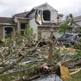 Tornado pregazio predgrađe Čikaga 12