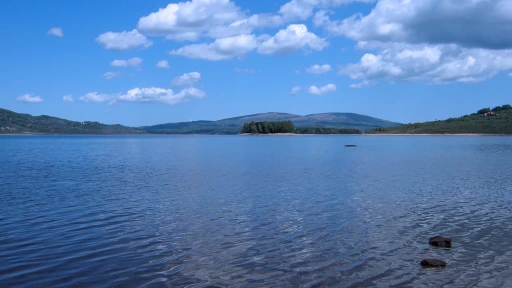 Vlasinsko jezero: Sećanje na "viteza vode" 1