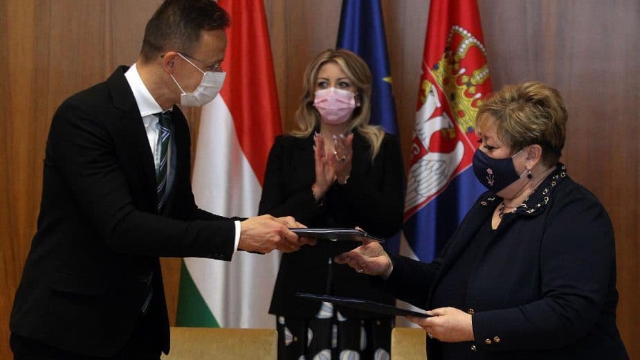 Sijarto: Mađarska i Srbija povećale obim robne razmene za tri odsto 1