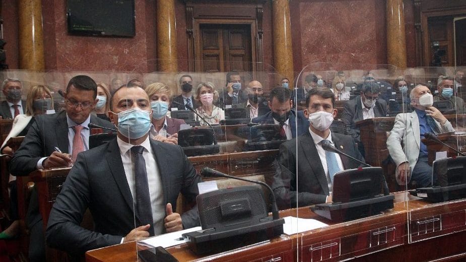 Brnabić: Promene Ustava kako bi pravosuđe bilo nezavisno, odgovornije i efikasnije 2 Brnabić: Promene Ustava kako bi pravosuđe bilo nezavisno, odgovornije i efikasnije 2