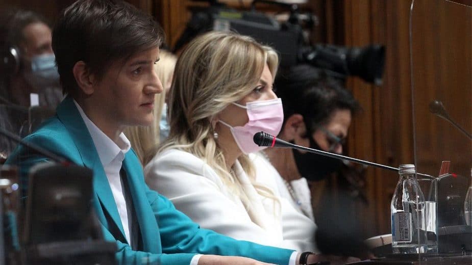 Sagovornici Danasa: Ana Brnabić se loše vadi 1