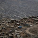 U Peruu autobus se survao niz liticu, poginulo 27 rudara 1
