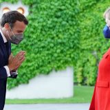 Merkel i Makron na večeri u Berlinu, pozvali na oprez zbog delta soja korona virusa 4