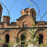 "Rebrendiranje" crkve Bogorodice Ljeviške u Prizrenu u boji albanske zastave 1