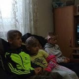 Patrijarh u Bujanovcu sa decom gledao Rolan Garos 5