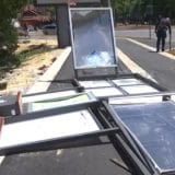 Palo autobusko stajalište u Nišu, povređen muškarac 7