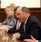 Aleksandar Vučić i Ben Volas Vučić britanskom ministru Volasu: Srbija će uvek biti čvrst oslonac za miran i stabilan Balkan 6