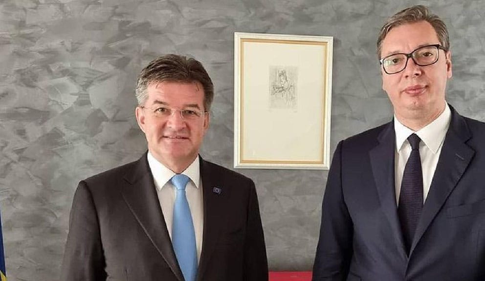 Aleksandar Vucic i Miroslav Lajcak