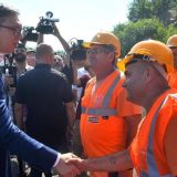 Kako Vučić "telefonski" pronalazi milione evra 5