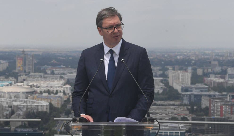 Vučić od skromnog do svemoćnog za nedelju dana 1