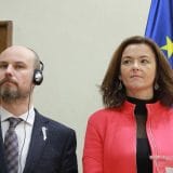 Fajon i Bilčik izrazili zabrinutost zbog izveštaja o nepripremljenosti biračkih odbora 11