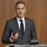 Ministar odbrane Nebojša Stefanović sa Stjuartom Pičom razgovarao o aktuelnoj situaciji u regionu 6