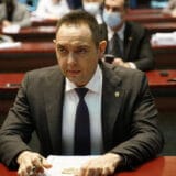 NUNS: Vulin da prestane da targetira novinare 11