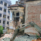 Održan 15. protest na Vračaru, Samofalov: I dalje se ne zna ko je rušio u Vidovdanskoj 5