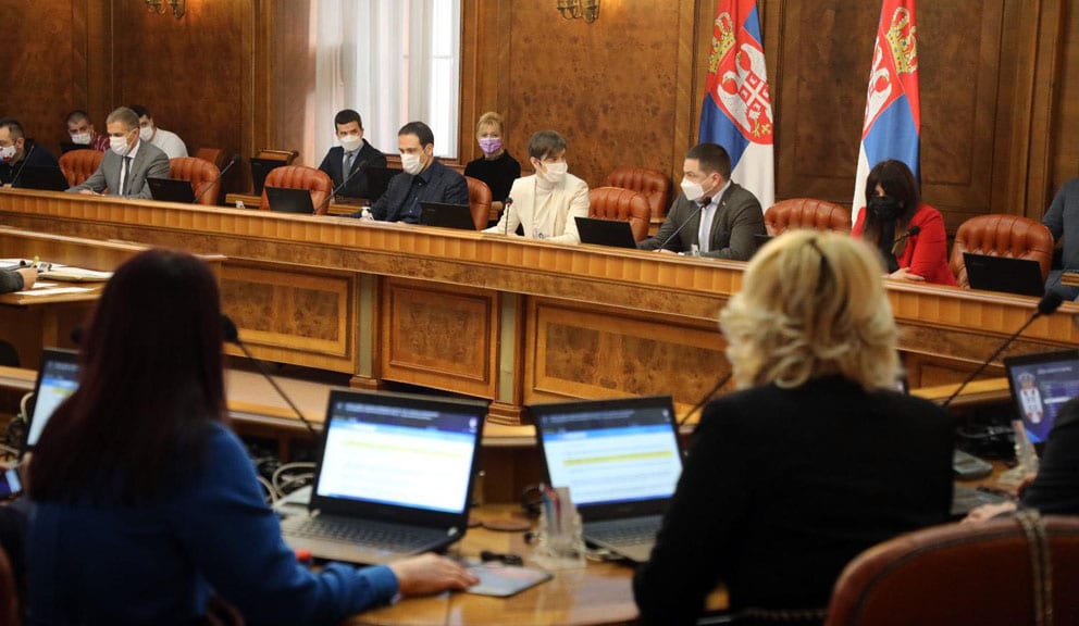 Vlada Srbije usvojila predlog budžeta za 2022. godinu, deficit tri odsto BDP-a, veće plate i penzije 1
