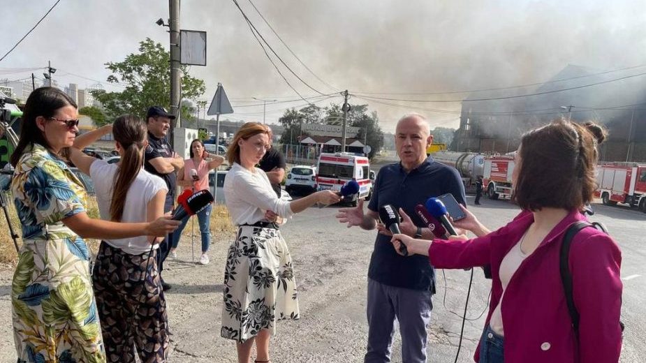 MUP: Lokalizovan požar u Luci Beograd (FOTO) 7