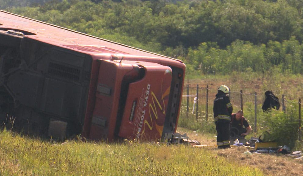 Na Kosovo stigla tela poginulih u udesu autobusa u Hrvatskoj 1