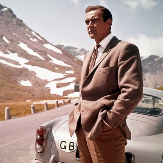 Film i zabava: Francuske lokacije u romanima o Džejmsu Bondu imaju dozvolu da nas uzbude 6 Goldfinger still - Bond with Aston Martin