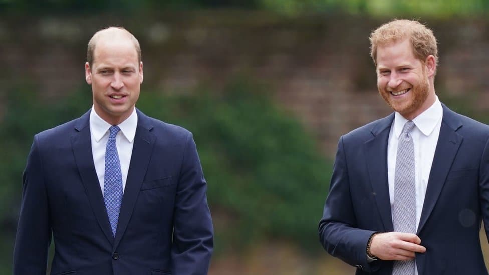 Kraljevska porodica: Vilijam i Hari zajedno na obeležavanju 60. rođendana njihove majke, princeze Dajane 1 Prince William and Prince Harry