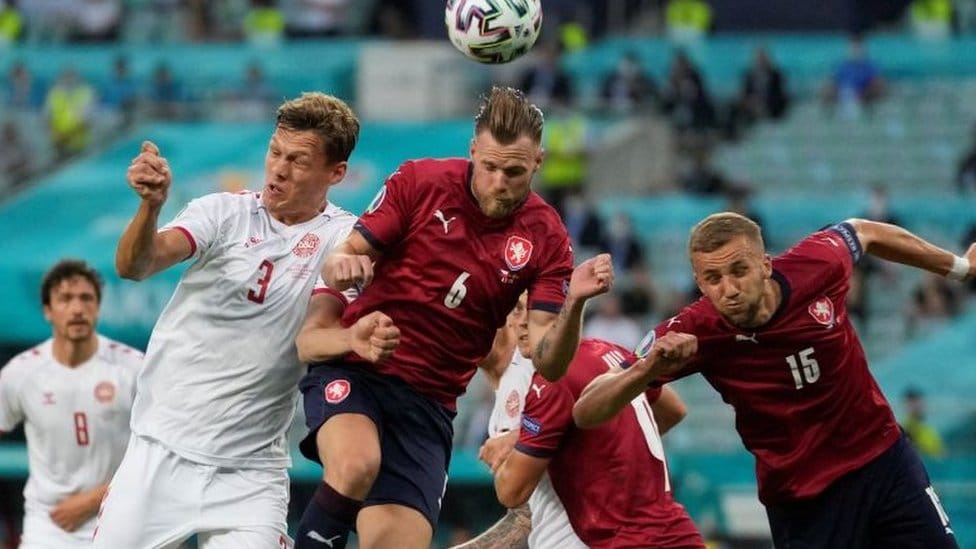 EURO 2020: Kao da je pisao Andersen: Bajka se nastavlja - Danska u polufinalu 1 Czech Republic's Tomas Kalas