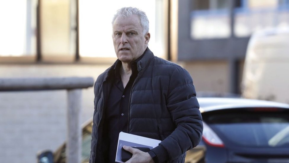 Holandija i kriminal: Preminuo holandski istraživački novinar koji upucan na ulici u Amsterdamu 2 Peter de Vries