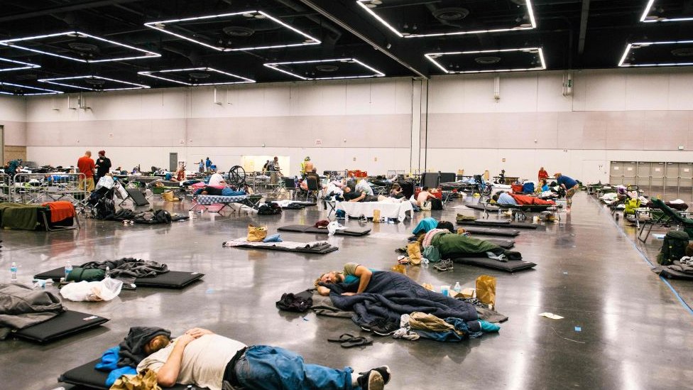 Vrućine, klimatske promene i Amerika: Besne požari na Zapadu, poginula dvojica vatrogasaca u avionskoj nesreći 1 the Oregon Convention Center in Portland