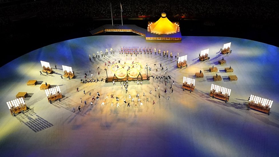 Olimpijske igre u Tokiju: Svetionik nade za celo čovečanstvo - počela najveća sportska manifestacija 6 Vo vremя ceremonii otkrыtiя