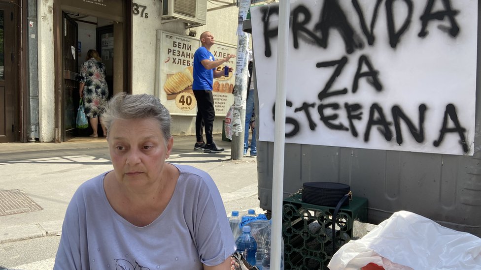 Beograd, saobraćajne nesreće i protesti: Udes na Karaburmi ujedinio komšije -„Deca nisu bezbedna" 3 Zorica Stanković