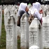 Ko se sve od zvaničnika pojavio na obeležavanju godišnjice genocida u Srebrenici? 9