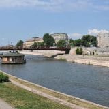 Dečak koga je otac pregazio autom posle pet dana u stabilnom stanju 14