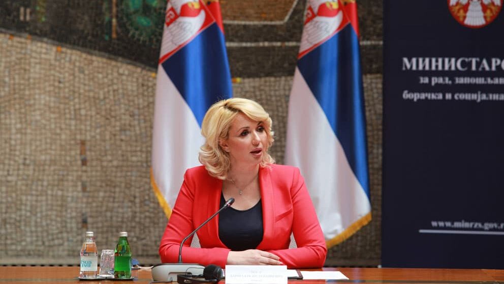 Ministarka rada "stekla utisak" da će Fijat uskoro početi pregovore sa štrajkačima 1