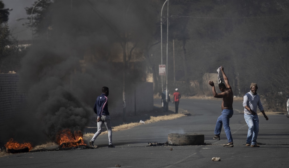 Vojska na ulicama Južne Afrike 1