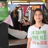 Devojčica velikog srca: Sve poklone daje deci kojoj su oni potrebniji 3