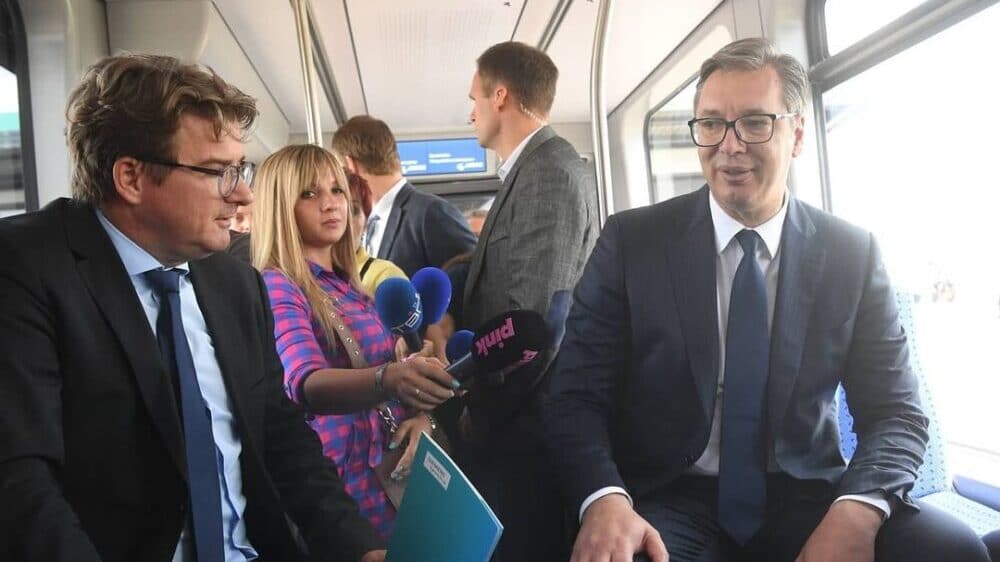 Vučić: 20 miliona evra za pruge za potrebe Simensa 1