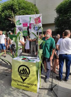 Građani u Loznici protestovali protiv Rio Tinta (FOTO) 2