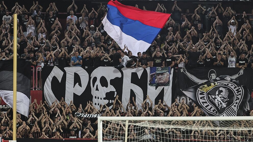 Opasno "disciplinovanje" na stadionu za one koji skandiraju protiv Vučića 1