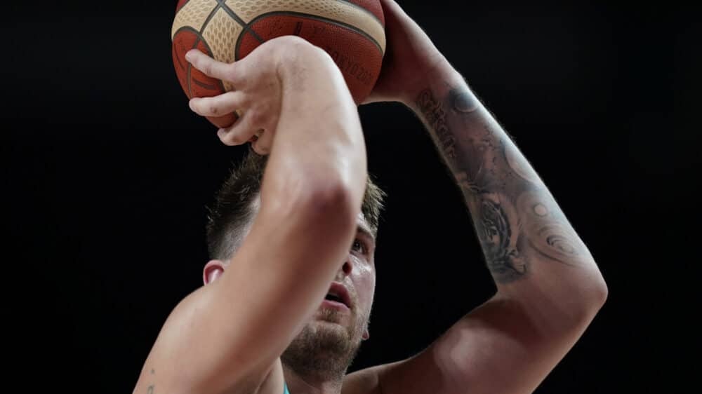 Dončić postigao 48 poena u pobedi protiv Argentine na OI 1