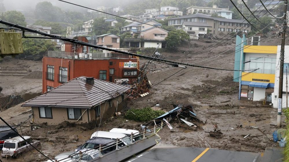 Nakon klizišta u Japanu 20 nestalih 1