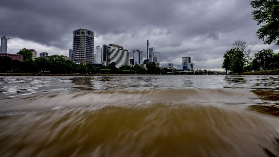 Najmanje 33 mrtva, više od 50 nestalih u nevremenu u Nemačkoj 1