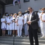 Da li Vučić misli na rejting kada kaže poštovanje Ustava? 8