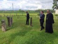Selaković posetio memorijalni kompleks Mauthauzen, vojnička groblja 4