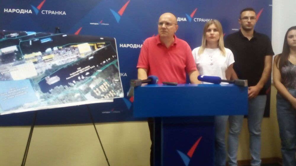 Novaković optužio Vučevića za trgovinu uticajem 1