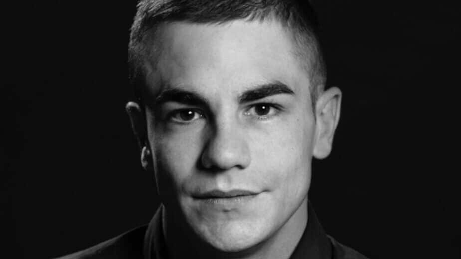 Glumac Dino Bajrović voditelj ceremonije otvaranja 27. Sarajevo Film Festivala 1