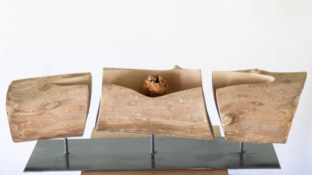 Izložba skulptura Jovana Blata "Drvo života" u Kulturnom centru Zrenjanina od 15. do 28. jula 1